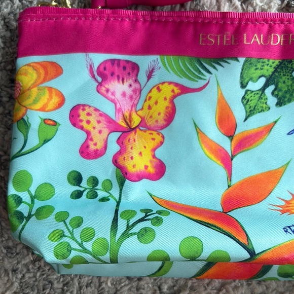 Estee Lauder Tropical Cosmetic Bag - Picture 3 of 7